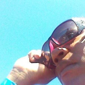 Meet your Posher, Jamila